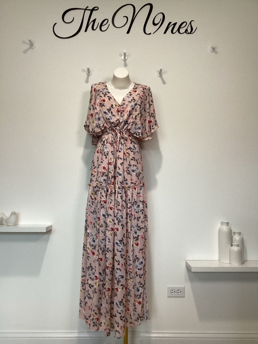 Hayden Pink Floral Maxi Dress w/ Flutter Sleeves NWT Large